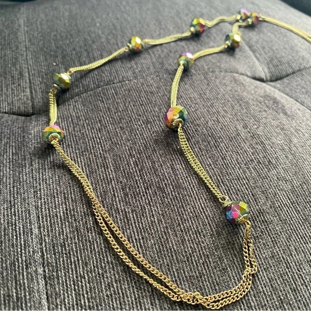 Dainty Aurora Borealis Stationary Glass Beaded Necklace - Picture 11 of 11